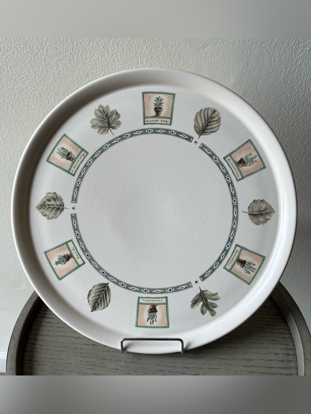 Naturewood 🍃by PFALTZGRAFF 12" Commemorative Chop Plate/Round Platter